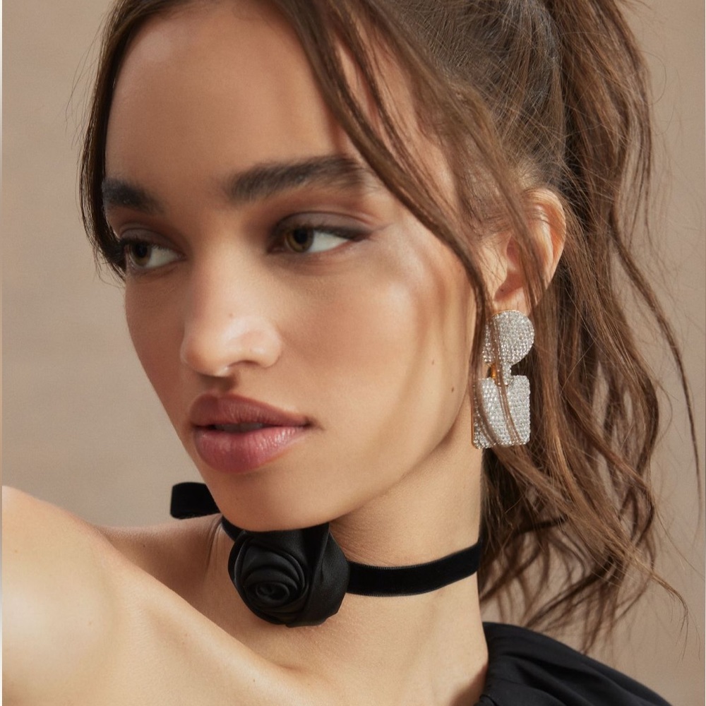 Anthropologie Handmade Silk Ribbon Chocker Necklace